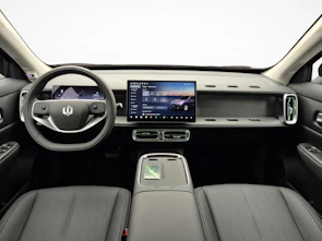 Fahrzeugbild LEAPMOTOR B10 1.5 Hybrid EV