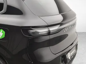 Leapmotor B10 1.5 Hybrid EV