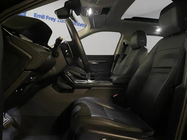 Land Rover Range Rover Evoque 2.0 T SE