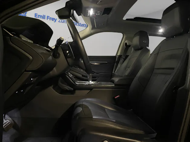 Land Rover Range Rover Evoque 2.0 T SE