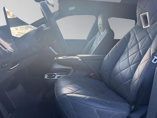 BMW iX M60