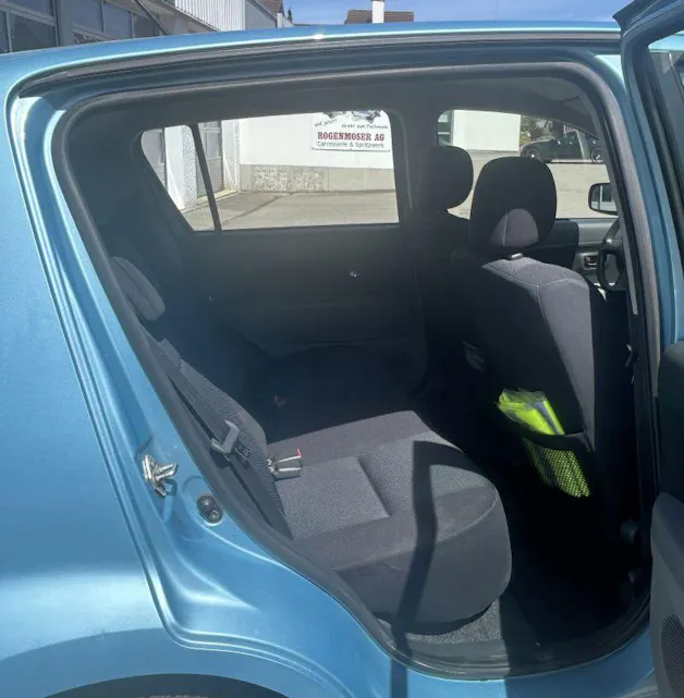 Subaru Justy Two 1.0
