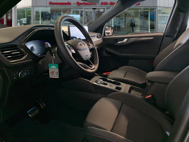 Ford Kuga 2.5 Plug-in Hybrid Sound Edition