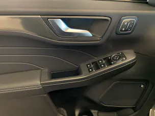 Ford Kuga 2.5 Plug-in Hybrid Sound Edition