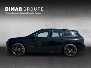 BMW iX xDrive60 M Sport Pro (CH) AHK 2.5T ** Action de Leasing à 0.9% ** 📍