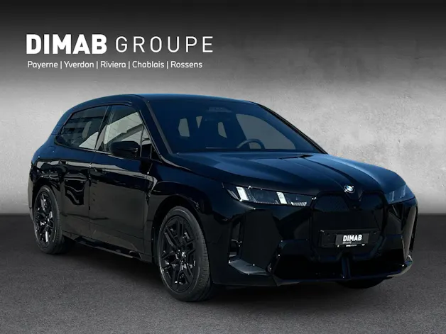 BMW iX xDrive60 M Sport Pro (CH) AHK 2.5T ** Action de Leasing à 0.9% ** 📍
