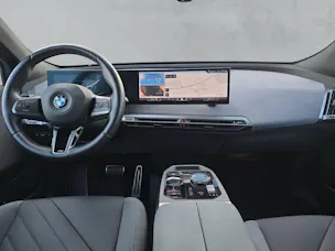BMW iX xDrive60 M Sport Pro (CH) AHK 2.5T ** Action de Leasing à 0.9% **