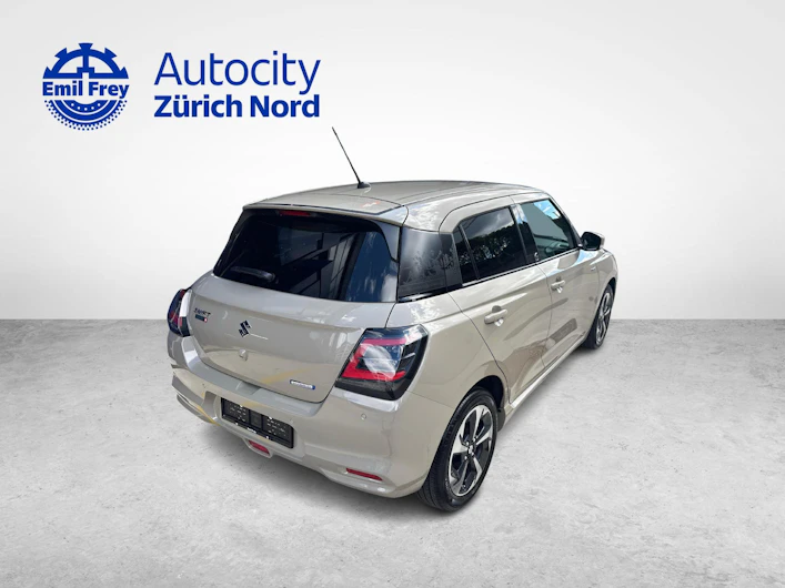 image du véhicule SUZUKI SWIFT