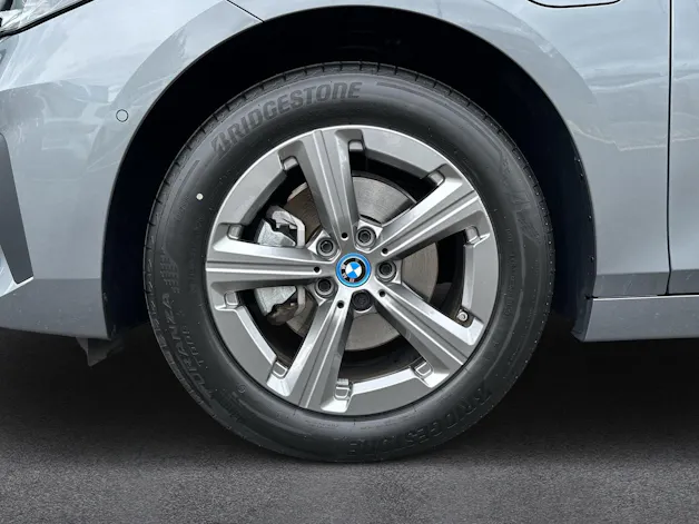 BMW 225e Active Tourer Hybride xDrive U06 (CH) AHK 1.4T