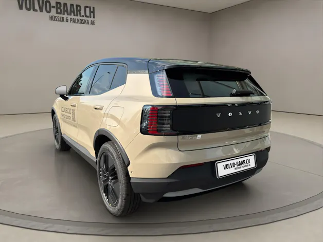 Volvo EX30 CC E60 Twin Performance AWD