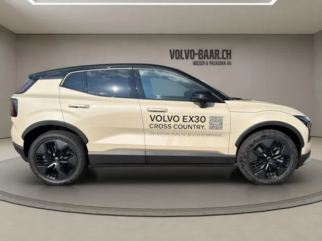 Volvo EX30 CC E60 Twin Performance AWD
