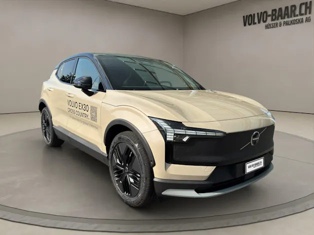 Volvo EX30 CC E60 Twin Performance AWD