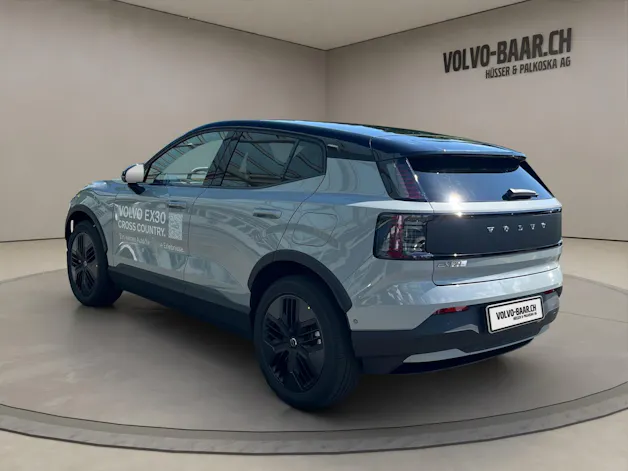Volvo EX30 CC E60 Twin Performance AWD