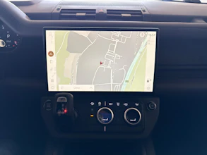 https://vehicle.imgix.net/4321292/a9f5f802-1f58-43ce-9861-da5fd2bed9d9.jpg
