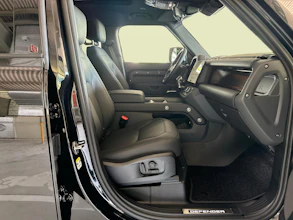 https://vehicle.imgix.net/4321292/efe66977-1d2b-419d-8fdf-e14a31640097.jpg