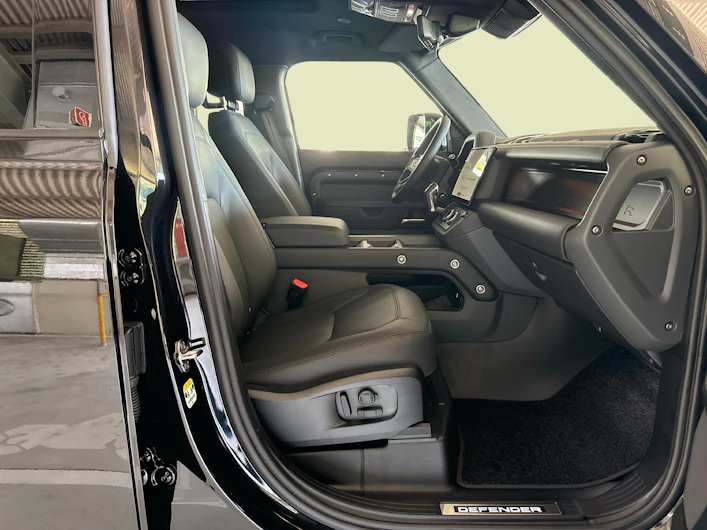 Fahrzeugbild LAND ROVER DEFENDER