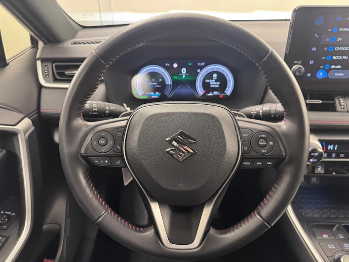 Fahrzeugbild SUZUKI ACROSS