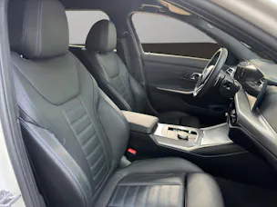 BMW 320d xDrive SAG Touring