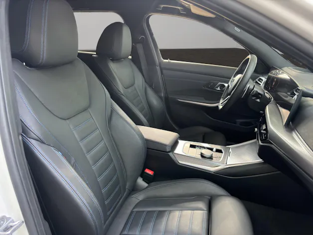 BMW 320d xDrive SAG Touring