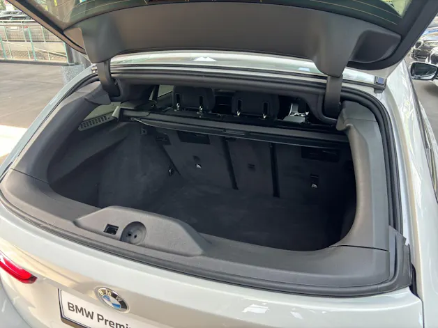 BMW 320d xDrive SAG Touring