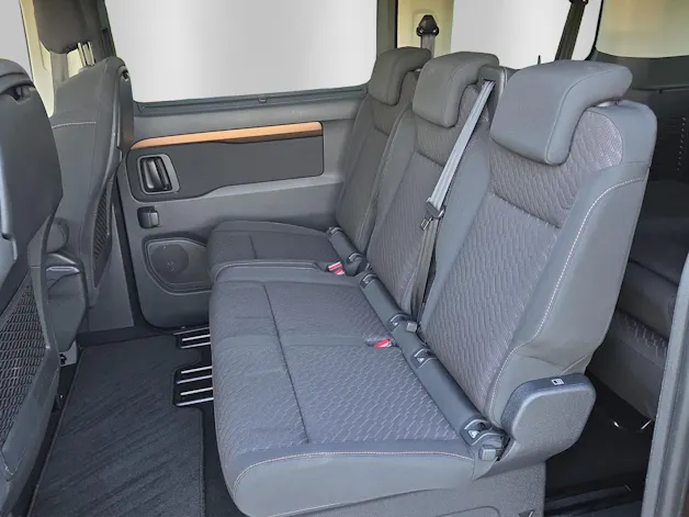 Toyota PROACE Verso L1 2.0 D Trend