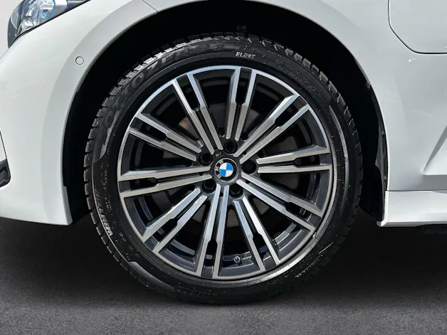 BMW 330e M Sport Touring xDrive hybrides G21 (CH) AHK 1.8T