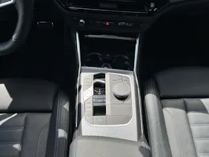 BMW 330e M Sport Touring xDrive hybrides G21 (CH) AHK 1.8T