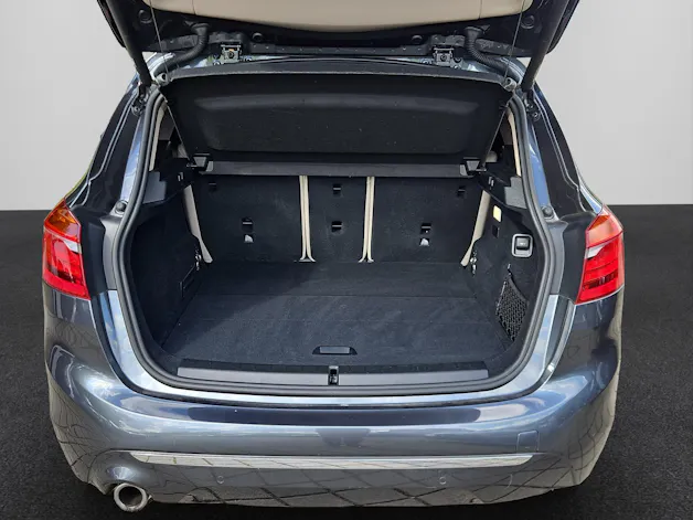 BMW 225xe Active Tourer LUXURY LINE