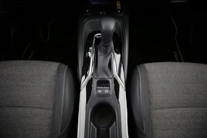 image du véhicule TOYOTA Corolla Touring Sports 2.0 HSD Trend