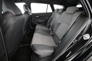 image du véhicule TOYOTA Corolla Touring Sports 2.0 HSD Trend