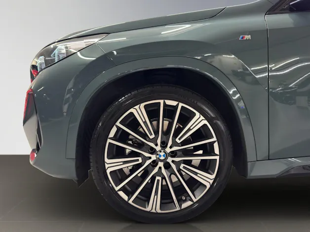 BMW X1 23i xDrive paddles