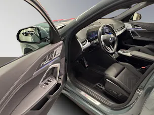 BMW X1 23i xDrive paddles