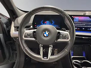 BMW X1 23i xDrive paddles