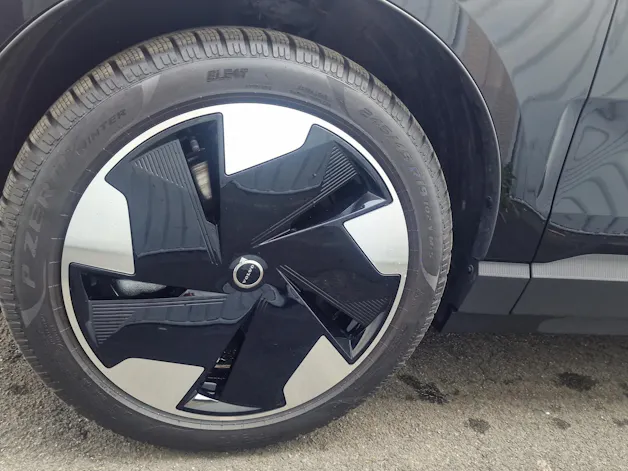 Volvo EX30 E60 Twin Ultra Performance AWD