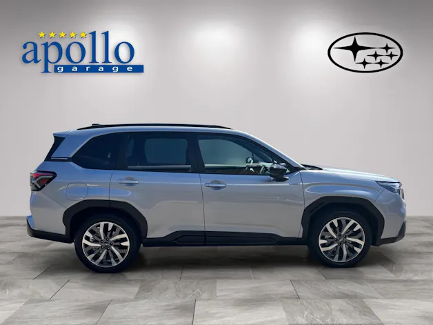 Subaru Forester 2.0i e-Boxer Luxury