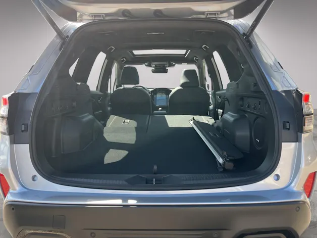 Subaru Forester 2.0i e-Boxer Luxury