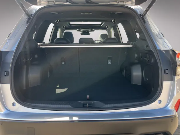 Subaru Forester 2.0i e-Boxer Luxury
