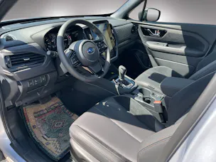 Subaru Forester 2.0i e-Boxer Luxury