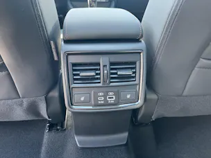 Subaru Forester 2.0i e-Boxer Luxury