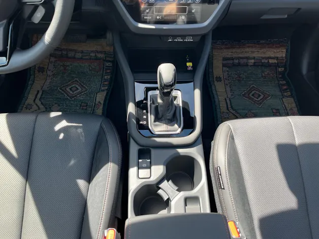 Subaru Forester 2.0i e-Boxer Luxury