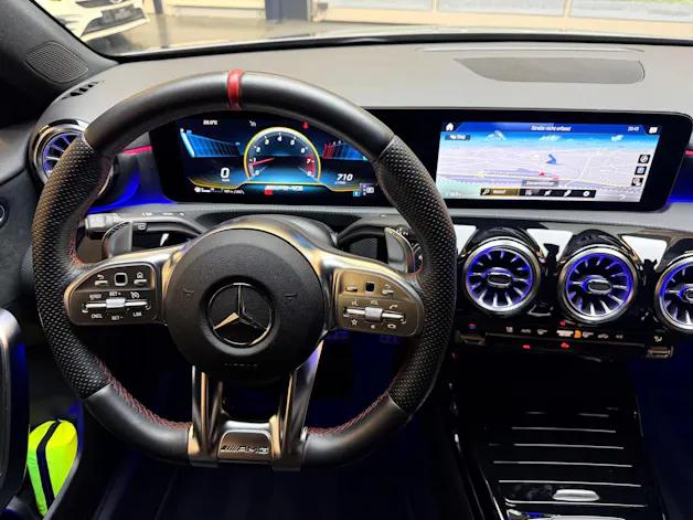 Mercedes-Benz A 35 AMG 4matic