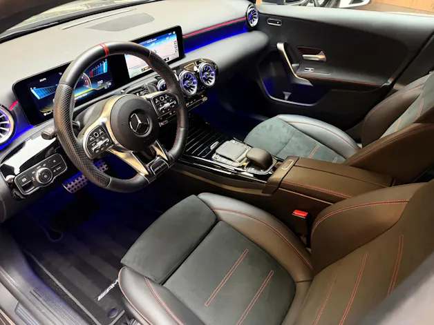 Mercedes-Benz A 35 AMG 4matic