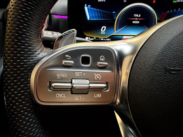 Mercedes-Benz A 35 AMG 4matic