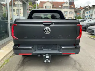VW Amarok 3.0 TDI 241 PS AVENTURA 4MOTION *** FAHRZEUG IST GRAU MATT FOLIERT ***
