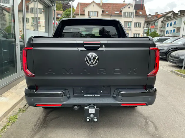 VW Amarok 3.0 TDI 241 PS AVENTURA 4MOTION *** FAHRZEUG IST GRAU MATT FOLIERT ***