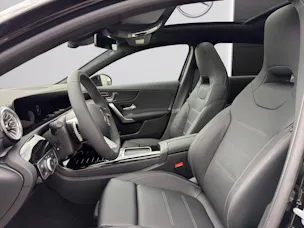 Mercedes-Benz A 220 4Matic 8G-DCT