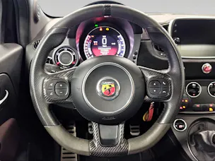 Fiat 595 1.4 16V Turbo Abarth Scorpion Legend