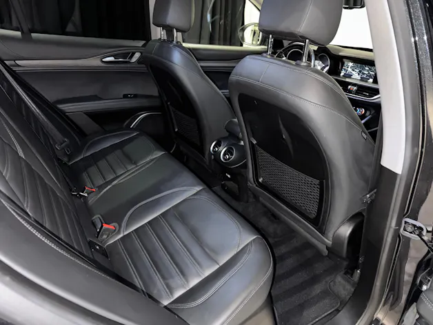 Alfa Romeo Stelvio 2.0 Super Q4 Automatic | CH |