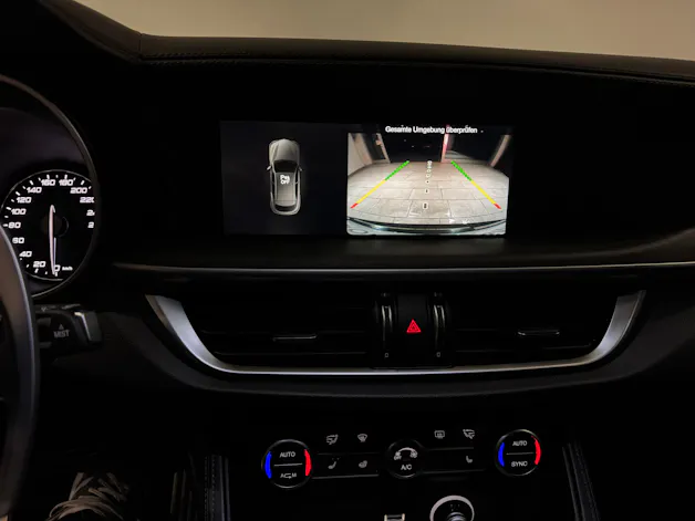 Alfa Romeo Stelvio 2.0 Super Q4 Automatic | CH |