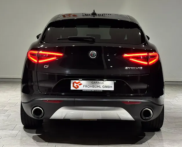 Alfa Romeo Stelvio 2.0 Super Q4 Automatic | CH |
